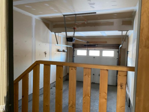 6411 18 Avenue, Edmonton, AB - Indoor Photo Showing Garage