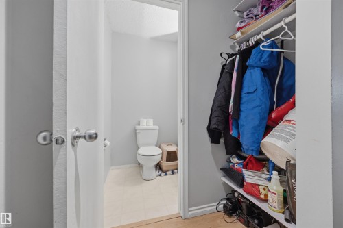 3 18315 89 Avenue, Edmonton, AB - Indoor Photo Showing Bathroom