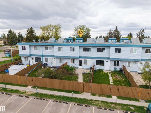3 18315 89 Avenue, Edmonton, AB - Outdoor