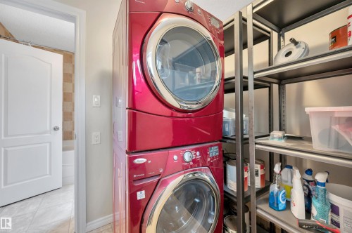 11028 84 Avenue, Edmonton, AB - Indoor Photo Showing Laundry Room