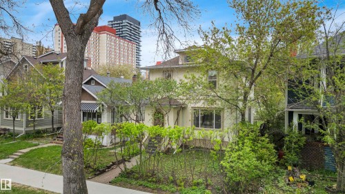 11028 84 Avenue, Edmonton, AB - Outdoor