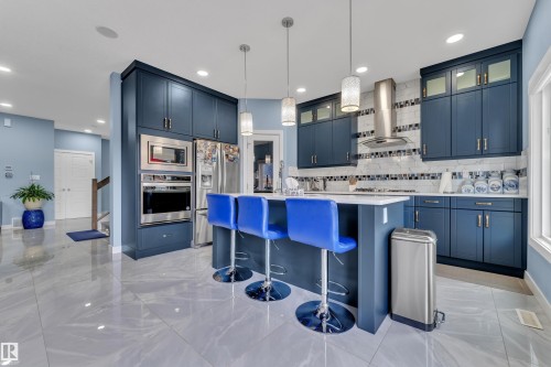 16016 34 Avenue, Edmonton, AB - Indoor Photo Showing Kitchen With Upgraded Kitchen