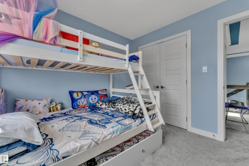 16016 34 Avenue, Edmonton, AB - Indoor Photo Showing Bedroom