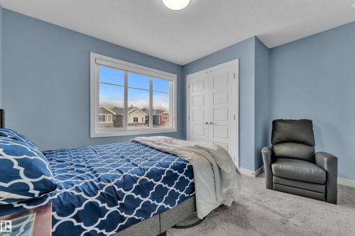 16016 34 Avenue, Edmonton, AB - Indoor Photo Showing Bedroom