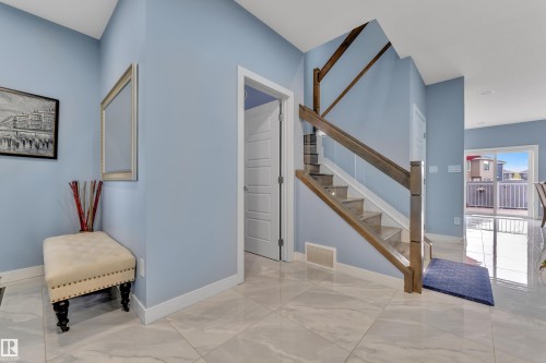 16016 34 Avenue, Edmonton, AB - Indoor Photo Showing Other Room