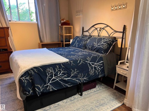 106 10421 93 Street Nw, Edmonton, AB - Indoor Photo Showing Bedroom