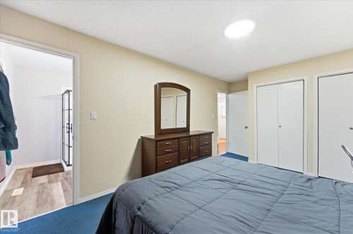 27 Westview Crescent, Spruce Grove, AB - Indoor Photo Showing Bedroom