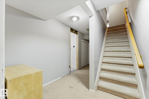 27 Westview Crescent, Spruce Grove, AB - Indoor Photo Showing Other Room