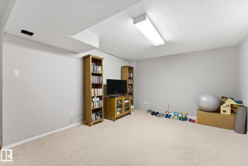 27 Westview Crescent, Spruce Grove, AB - Indoor