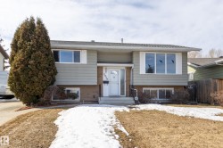 2058 74 Street Edmonton, AB T6M 1T7