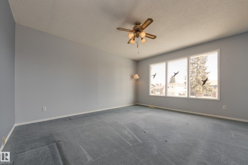 2058 74 Street, Edmonton, AB - Indoor Photo Showing Other Room