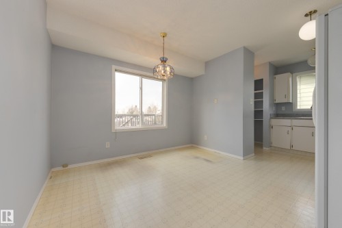 2058 74 Street, Edmonton, AB - Indoor Photo Showing Other Room