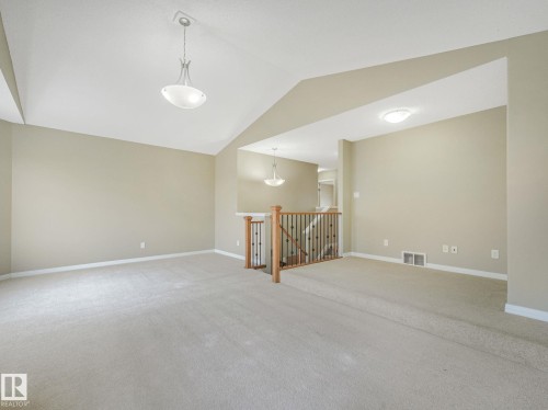 7912 172 Avenue, Edmonton, AB - Indoor Photo Showing Other Room