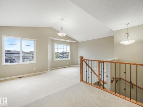 7912 172 Avenue, Edmonton, AB - Indoor Photo Showing Other Room
