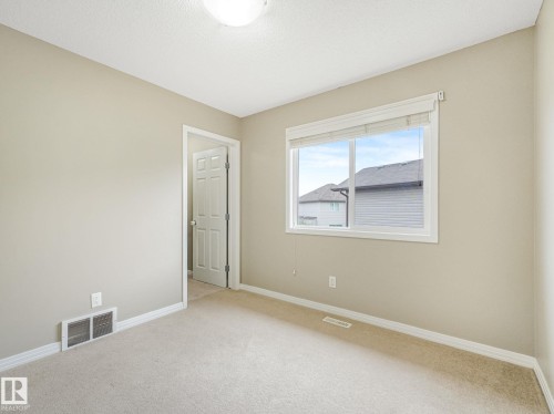 7912 172 Avenue, Edmonton, AB - Indoor Photo Showing Other Room