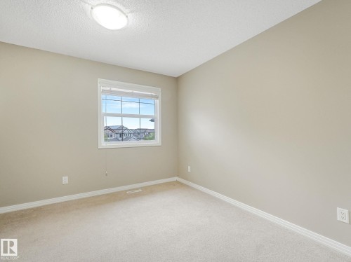 7912 172 Avenue, Edmonton, AB - Indoor Photo Showing Other Room