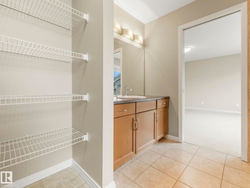 7912 172 Avenue, Edmonton, AB - Indoor With Storage