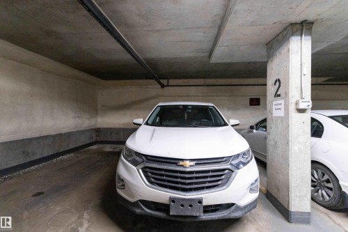 Image quality insufficient for description - 508 11103 84 Avenue, Edmonton, AB - Indoor Photo Showing Garage