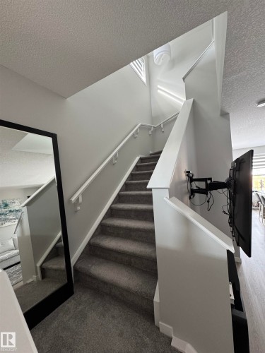 2514/2518 151A Avenue, Edmonton, AB - Indoor Photo Showing Other Room