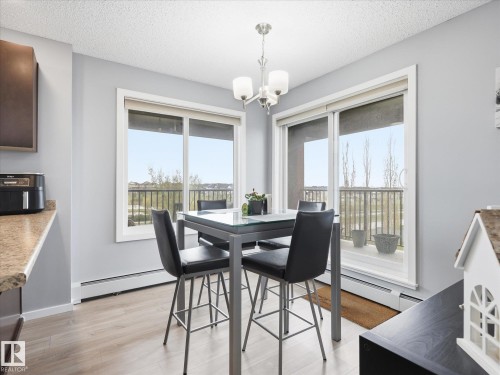 302 5521 7 Avenue, Edmonton, AB - Indoor Photo Showing Dining Room