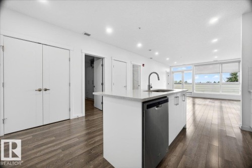 409 11503 76 Avenue, Edmonton, AB - Indoor Photo Showing Kitchen With Upgraded Kitchen