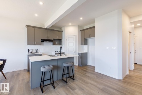 99 Silverstone Drive, Stony Plain, AB - Indoor Photo Showing Kitchen