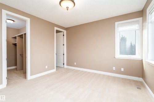 3312 Watson Bay Bay, Edmonton, AB - Indoor Photo Showing Other Room