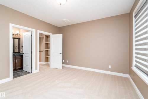 3312 Watson Bay Bay, Edmonton, AB - Indoor Photo Showing Other Room