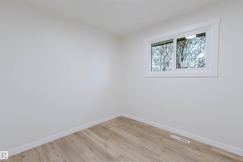 8311 160 Street, Edmonton, AB - Indoor Photo Showing Other Room