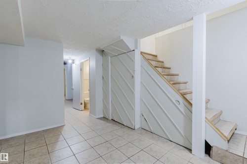 8311 160 Street, Edmonton, AB - Indoor Photo Showing Other Room