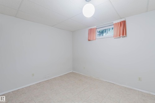 8311 160 Street, Edmonton, AB - Indoor Photo Showing Other Room