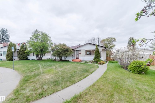 8311 160 Street, Edmonton, AB - Outdoor