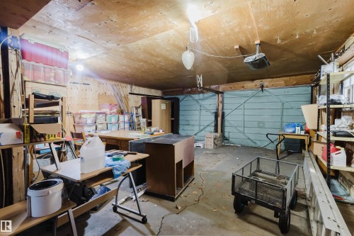 8311 160 Street, Edmonton, AB - Indoor Photo Showing Garage