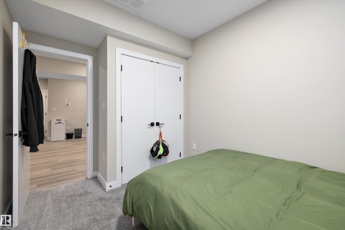 7208 78 Avenue, Edmonton, AB - Indoor Photo Showing Bedroom