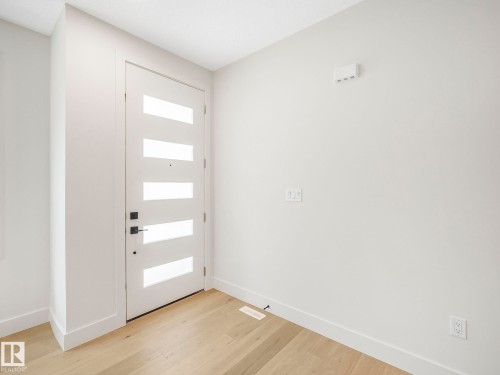 10963 129 Street, Edmonton, AB - Indoor Photo Showing Other Room