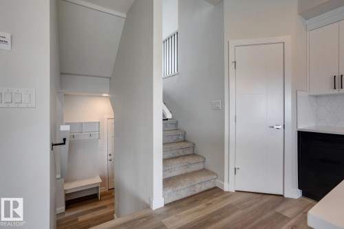 308 Brae Way, Leduc, AB - Indoor Photo Showing Other Room