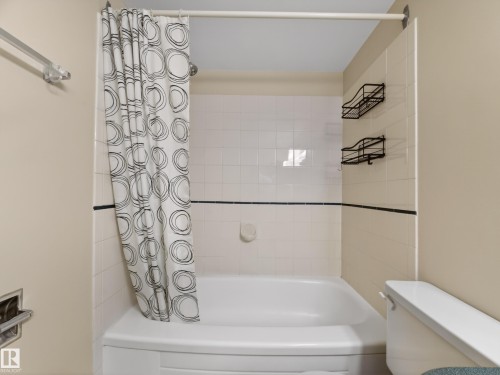 204 10731 84 Avenue, Edmonton, AB - Indoor