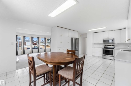 17919 94 Avenue, Edmonton, AB - Indoor