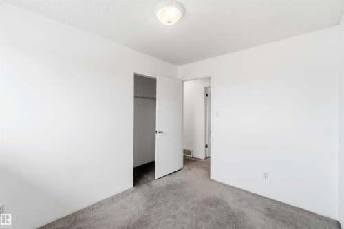 17919 94 Avenue, Edmonton, AB - Indoor Photo Showing Other Room