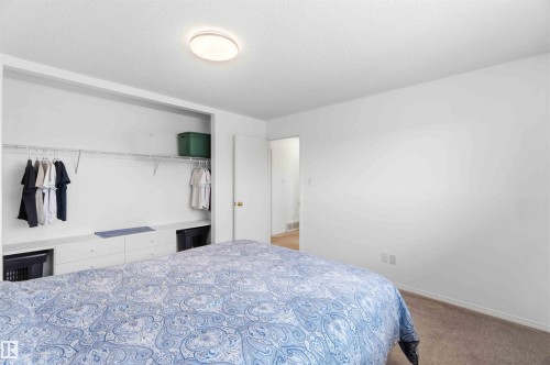 17919 94 Avenue, Edmonton, AB - Indoor Photo Showing Bedroom