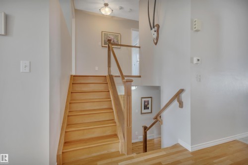 117 Hollick-Kenyon Way, Edmonton, AB - Indoor Photo Showing Other Room