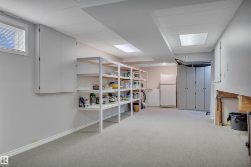 117 Hollick-Kenyon Way, Edmonton, AB - Indoor