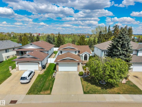 117 Hollick-Kenyon Way, Edmonton, AB - Outdoor