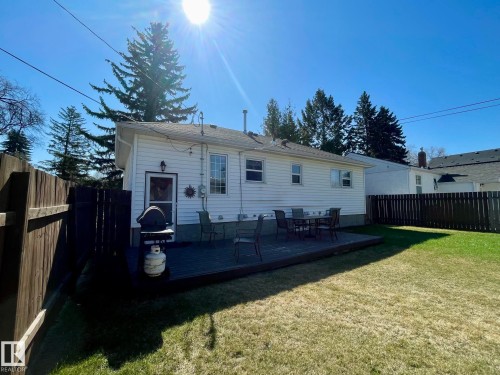 9650 86 Street, Edmonton, AB - Outdoor