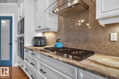 4232 8 Street, Edmonton, AB - Indoor Photo Showing Kitchen