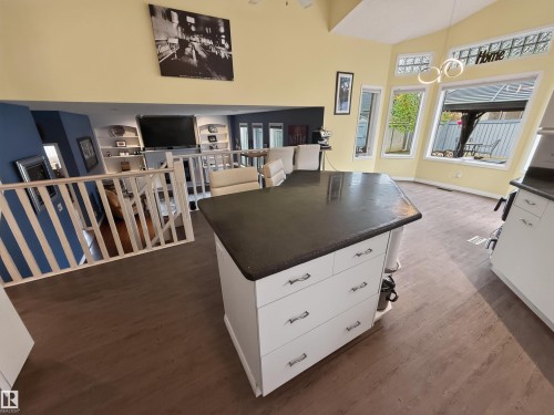 11 Lacombe Drive, St. Albert, AB - Indoor