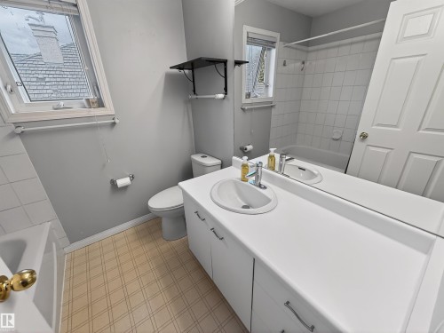 11 Lacombe Drive, St. Albert, AB - Indoor Photo Showing Bathroom