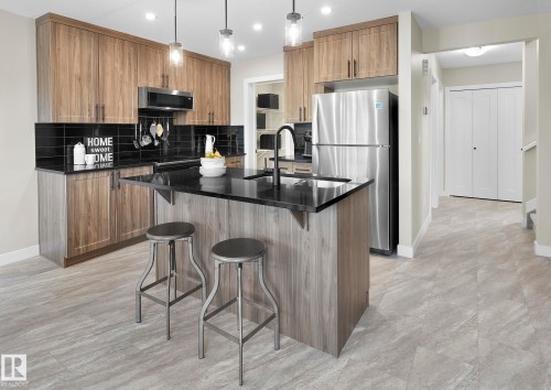 5106 Lark Crescent, Edmonton, AB 