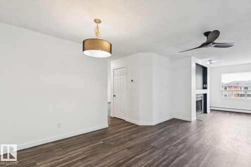 411 9010 106 Avenue, Edmonton, AB - Indoor Photo Showing Other Room