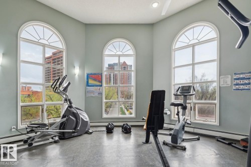 411 9010 106 Avenue, Edmonton, AB - Indoor Photo Showing Gym Room